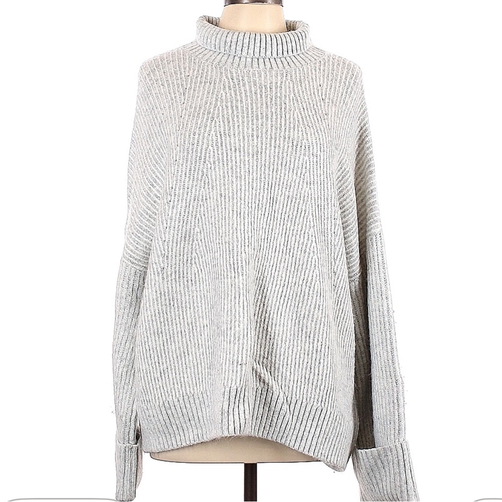 Topshop Light Gray Turtleneck Sweater